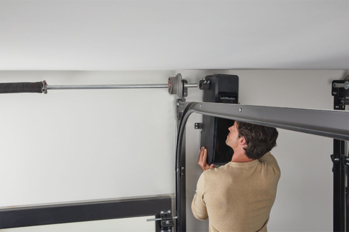Garage door installation service - Nearby areas